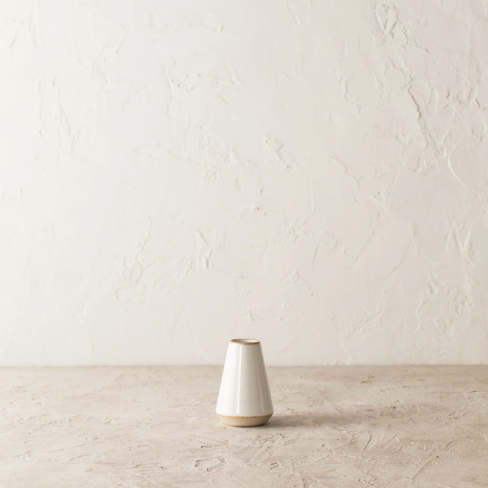 minimal bud vases | stoneware